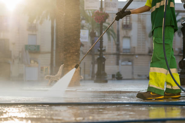 Pressure Washing Services for Businesses in Thompson, ND